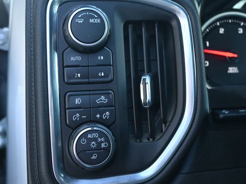 Used 2020 Chevrolet Silverado 3500 High Country w/ Technology Package image 26