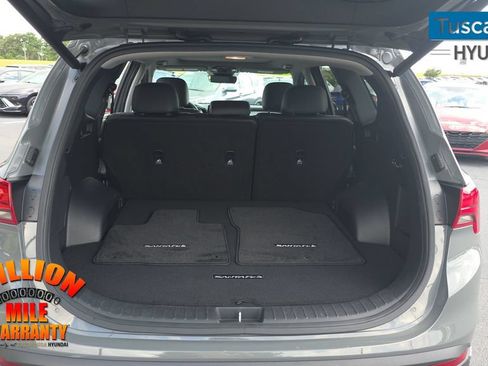 Used 2023 Hyundai Santa Fe Limited FWD image 10