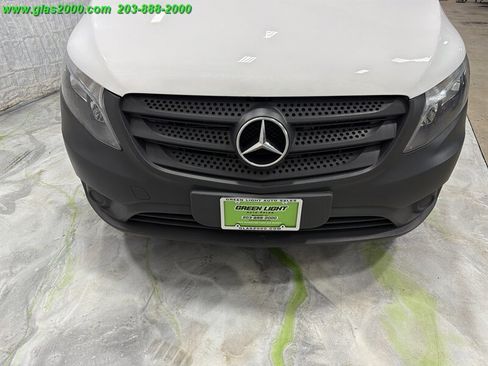 Used 2020 Mercedes-Benz Metris image 18