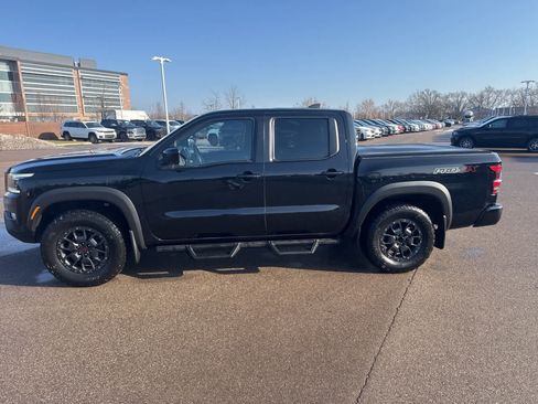 Used 2022 Nissan Frontier PRO-4X w/ Pro-4X Premium Package image 18