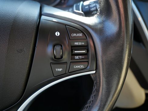 Used 2015 Acura MDX SH-AWD image 29