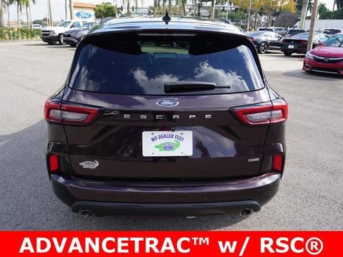 Used 2023 Ford Escape ST-Line w/ Equipment Group 301A image 29