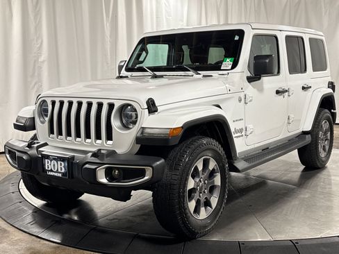 Used 2019 Jeep Wrangler Unlimited Sahara AWD/4WD image 1
