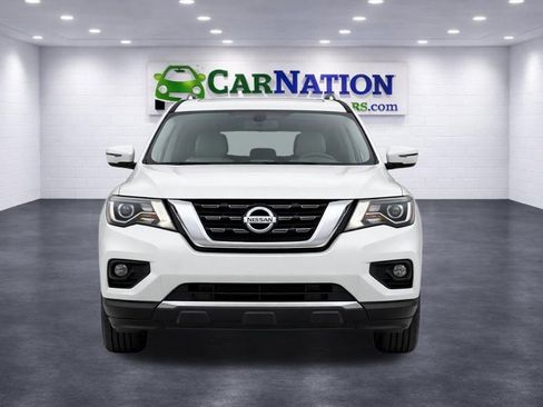 Used 2018 Nissan Pathfinder SL w/ SL Premium Package image 2