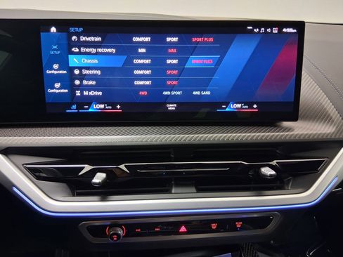 Certified 2023 BMW XM AWD/4WD image 25
