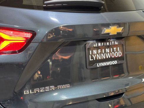 Used 2019 Chevrolet Blazer Premier w/ Sun and Wheels Package image 27