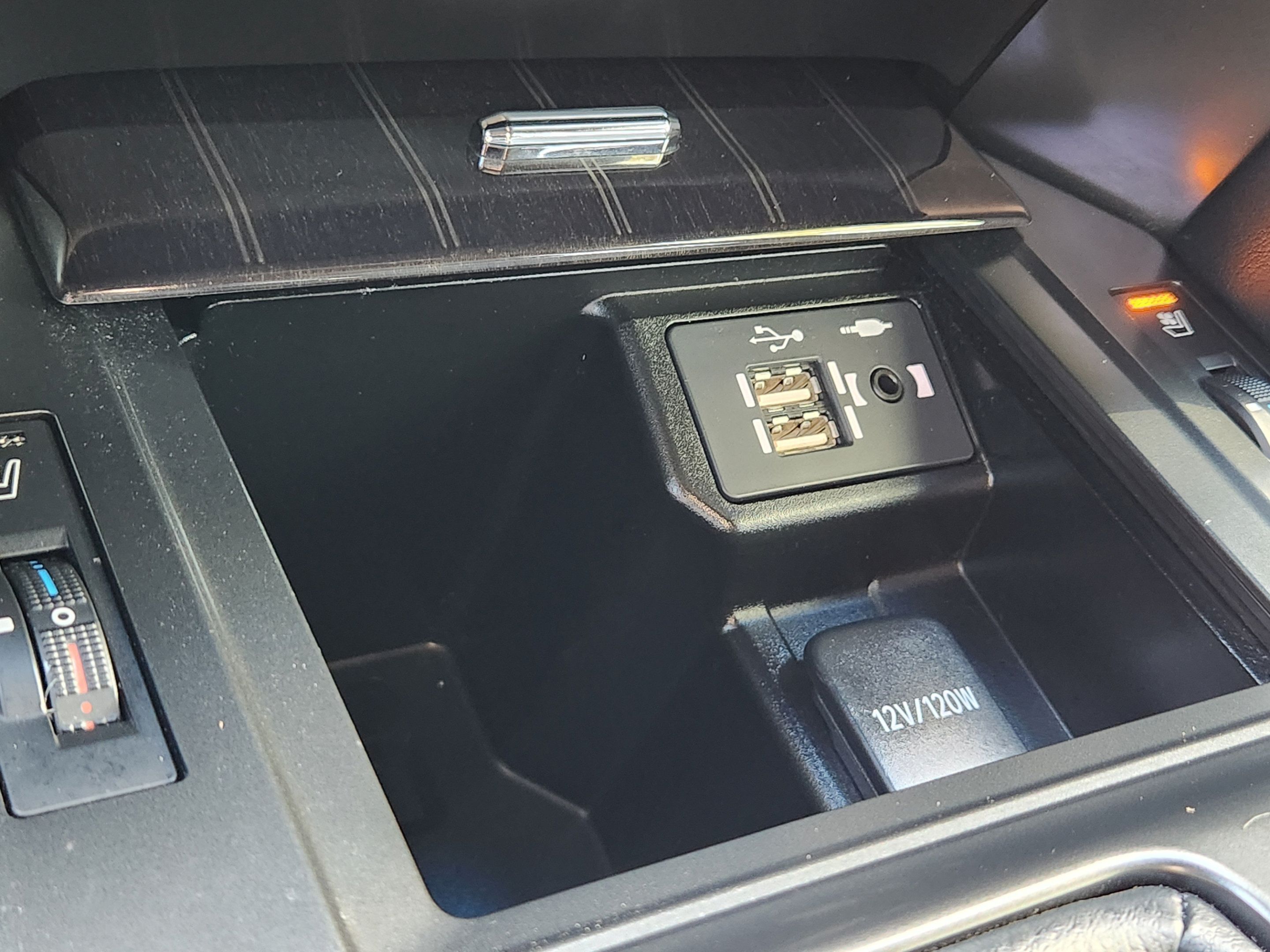 Certified 2023 Lexus GX 460 Premium AWD/4WD image 17