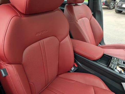 Used 2026 Kia K5 GT-Line w/ GT-Line Red Interior Package AWD/4WD image 27