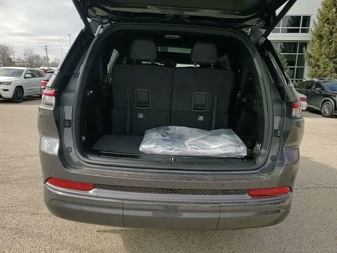 New 2026 Jeep Grand Cherokee L Limited image 12
