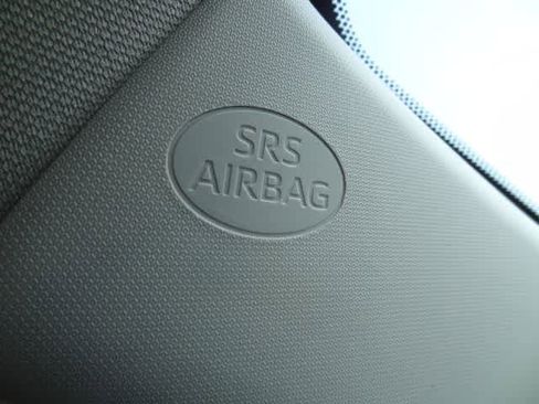 Certified 2024 Toyota RAV4 XLE FWD image 34