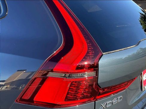 New 2026 Volvo XC60 B5 Ultra w/ Climate Package image 25
