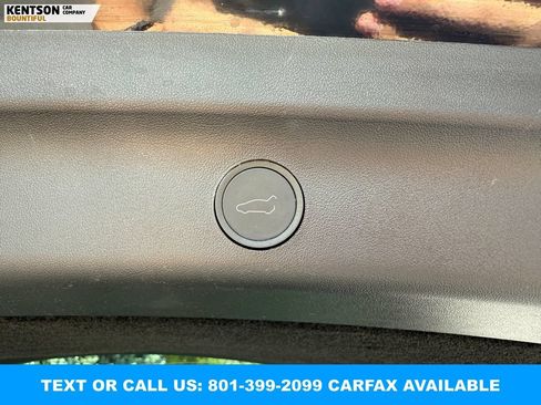 Used 2023 Tesla Model Y Long Range AWD/4WD image 27