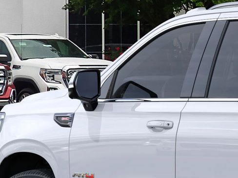 New 2026 GMC Yukon XL AT4 Ultimate image 14