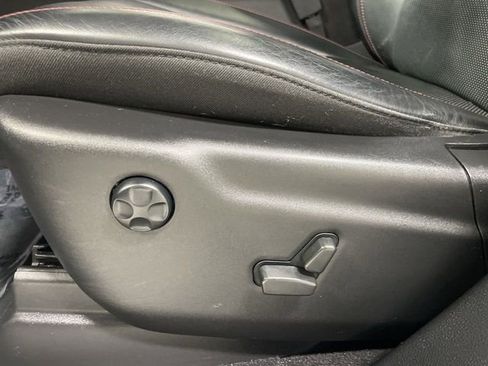 Used 2021 Dodge Durango R/T w/ Blacktop Package image 12