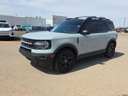 Used 2021 Ford Bronco Sport Outer Banks image 2