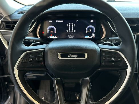 Used 2023 Jeep Grand Cherokee L Laredo w/ MOPAR Finishing Package AWD/4WD image 22