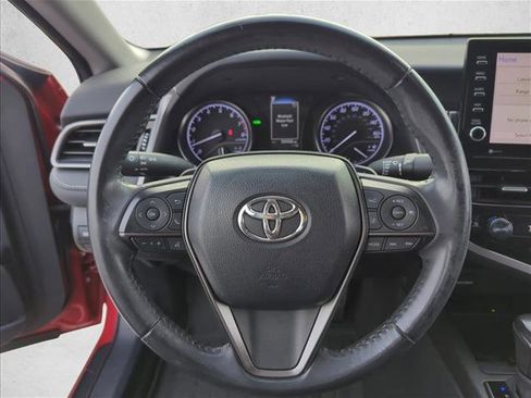 Used 2021 Toyota Camry SE w/ Audio Upgrade Package image 13