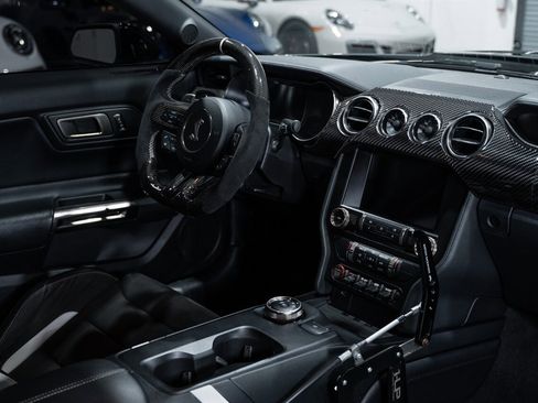 Used 2020 Ford Mustang Shelby GT500 w/ Technology Package RWD image 50