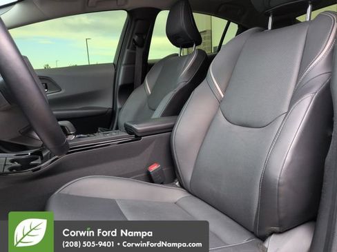 Used 2024 Toyota Prius XLE AWD/4WD image 23