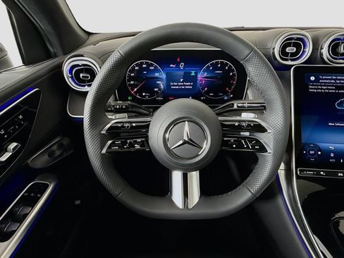 New 2026 Mercedes-Benz GLC 300 4MATIC image 11