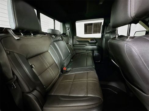 Used 2022 Chevrolet Silverado 1500 High Country w/ High Country Premium Package image 11