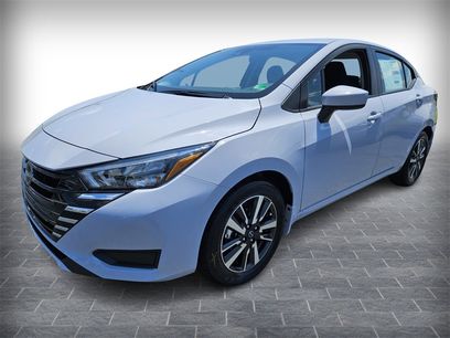 New 2025 Nissan Versa SV w/ Trunk Package