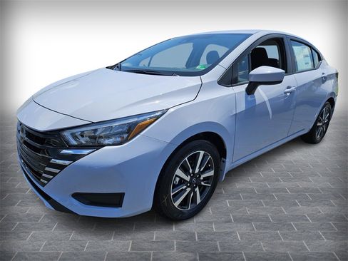 New 2025 Nissan Versa SV w/ Trunk Package image 2