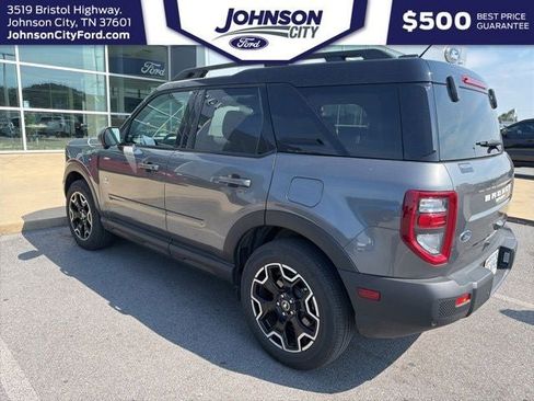 Used 2025 Ford Bronco Sport Outer Banks w/ Outer Banks Tech Package+ AWD/4WD image 9