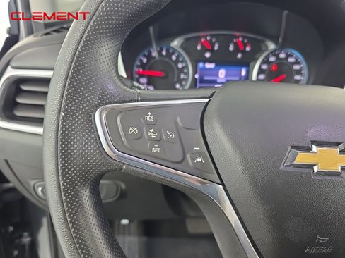 Used 2021 Chevrolet Equinox LT image 14