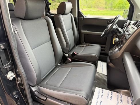 Used 2005 Honda Element EX image 21