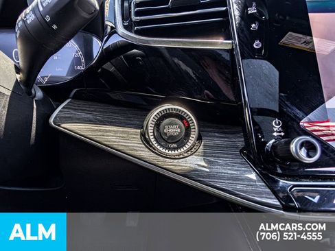 Used 2022 Jeep Wagoneer Series II w/ Premium Group I AWD/4WD image 24