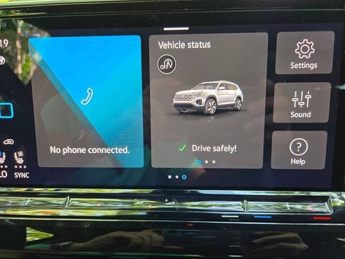Used 2026 Volkswagen Atlas SE FWD image 24