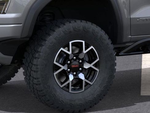 New 2026 GMC Canyon AT4X image 33