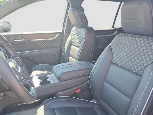 New 2026 GMC Acadia Denali w/ Super Cruise Package AWD/4WD image 7