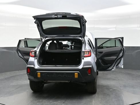 Used 2024 Subaru Crosstrek 2.5i Wilderness w/ Crosstrek Mirror Package AWD/4WD image 43