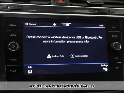 Certified 2024 Volkswagen Tiguan SE R-Line AWD/4WD image 9