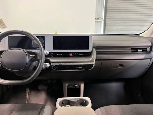 Used 2024 Hyundai Ioniq 5 SEL RWD image 20