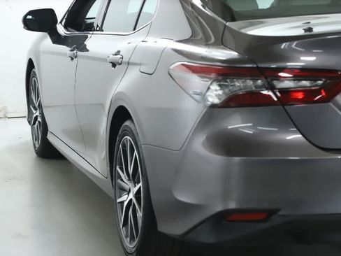 Certified 2023 Toyota Camry XLE w/ Navigation Package FWD image 43