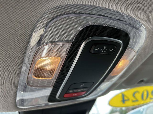 Certified 2024 Hyundai Elantra SEL FWD image 30