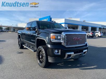 Used 2016 GMC Sierra 2500 Denali w/ Duramax Plus Package