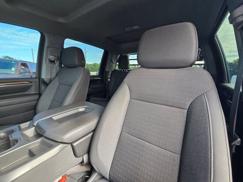 Used 2024 Chevrolet Silverado 3500 LT AWD/4WD image 19