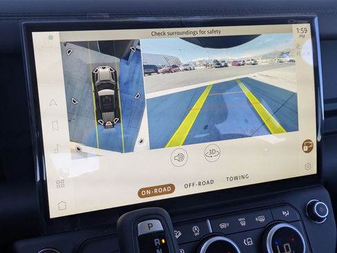 New 2026 Land Rover Defender 110 X-Dynamic SE image 15