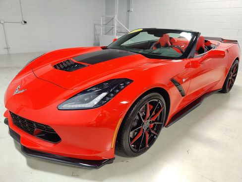 Used 2014 Chevrolet Corvette Stingray Convertible w/ 2LT Preferred Equipment Group image 22