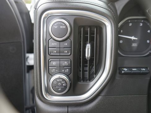 Used 2023 GMC Sierra 2500 Denali w/ Denali Ultimate Package image 27