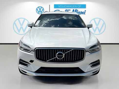 Used 2019 Volvo XC60 T8 Inscription w/ Advanced Package image 2
