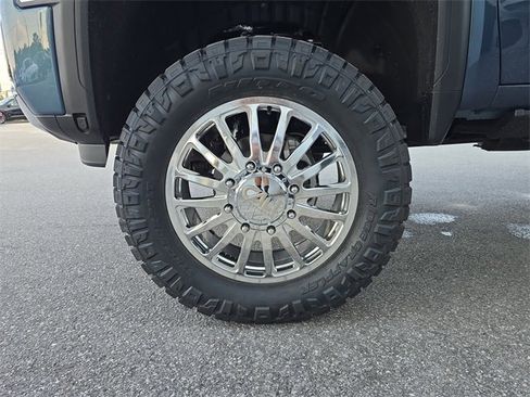 New 2025 GMC Sierra 3500 Denali w/ Denali Reserve Package image 30