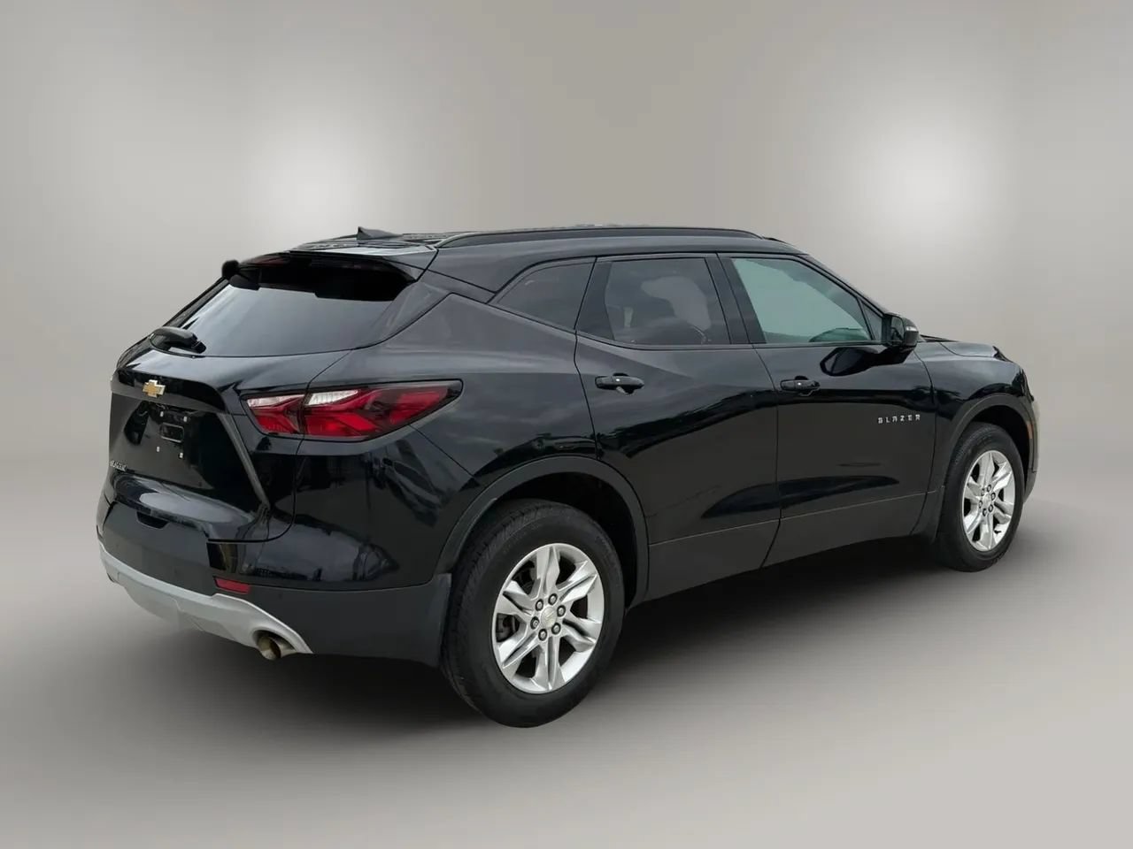 Used 2020 Chevrolet Blazer LT FWD image 9