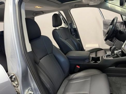 Used 2022 Subaru Outback Limited AWD/4WD image 25