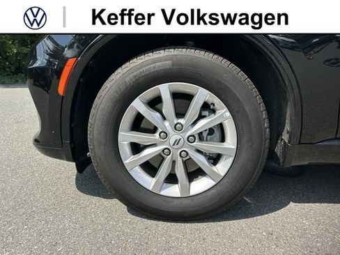 Used 2025 Dodge Durango GT RWD image 11