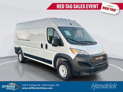 Used 2025 RAM ProMaster 2500 w/ Storage Group